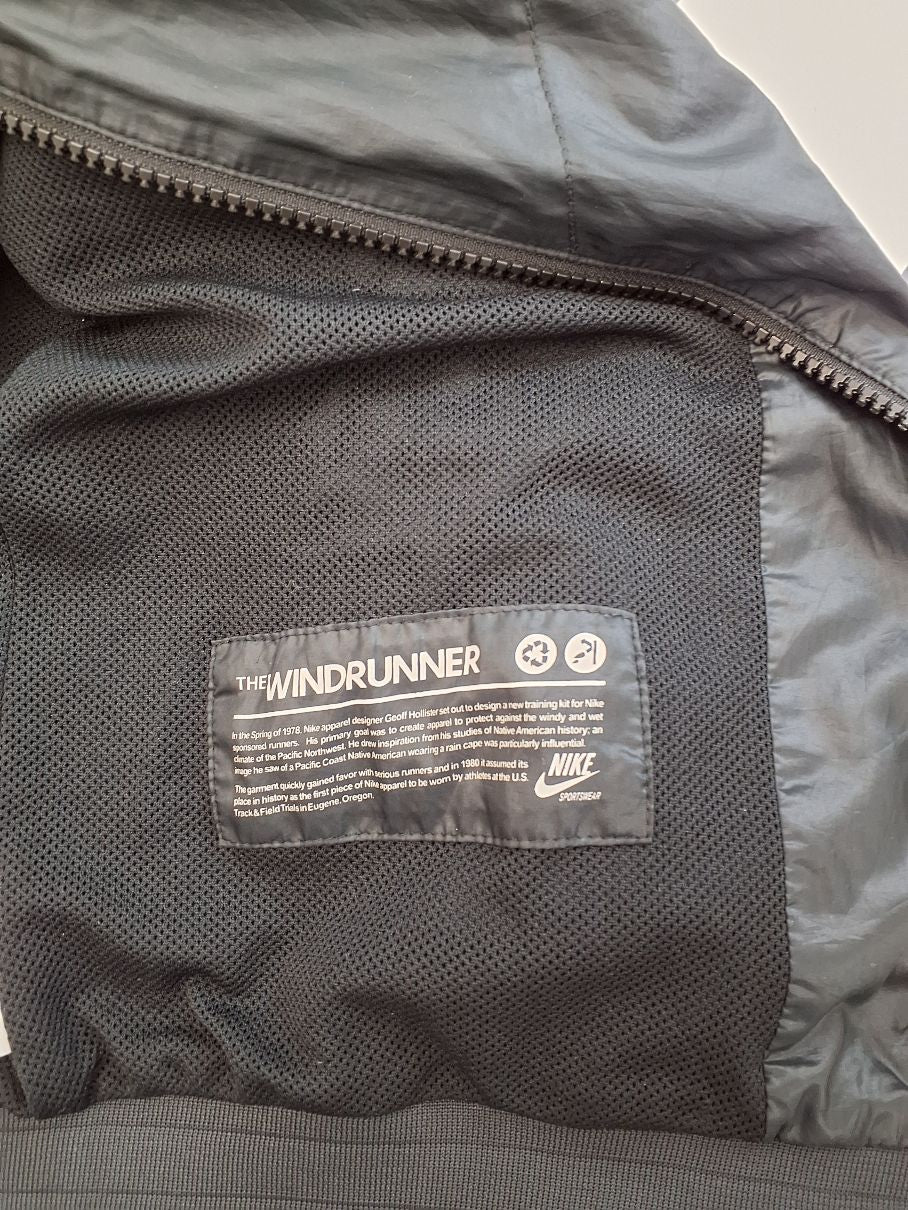 Nike Løbejakke