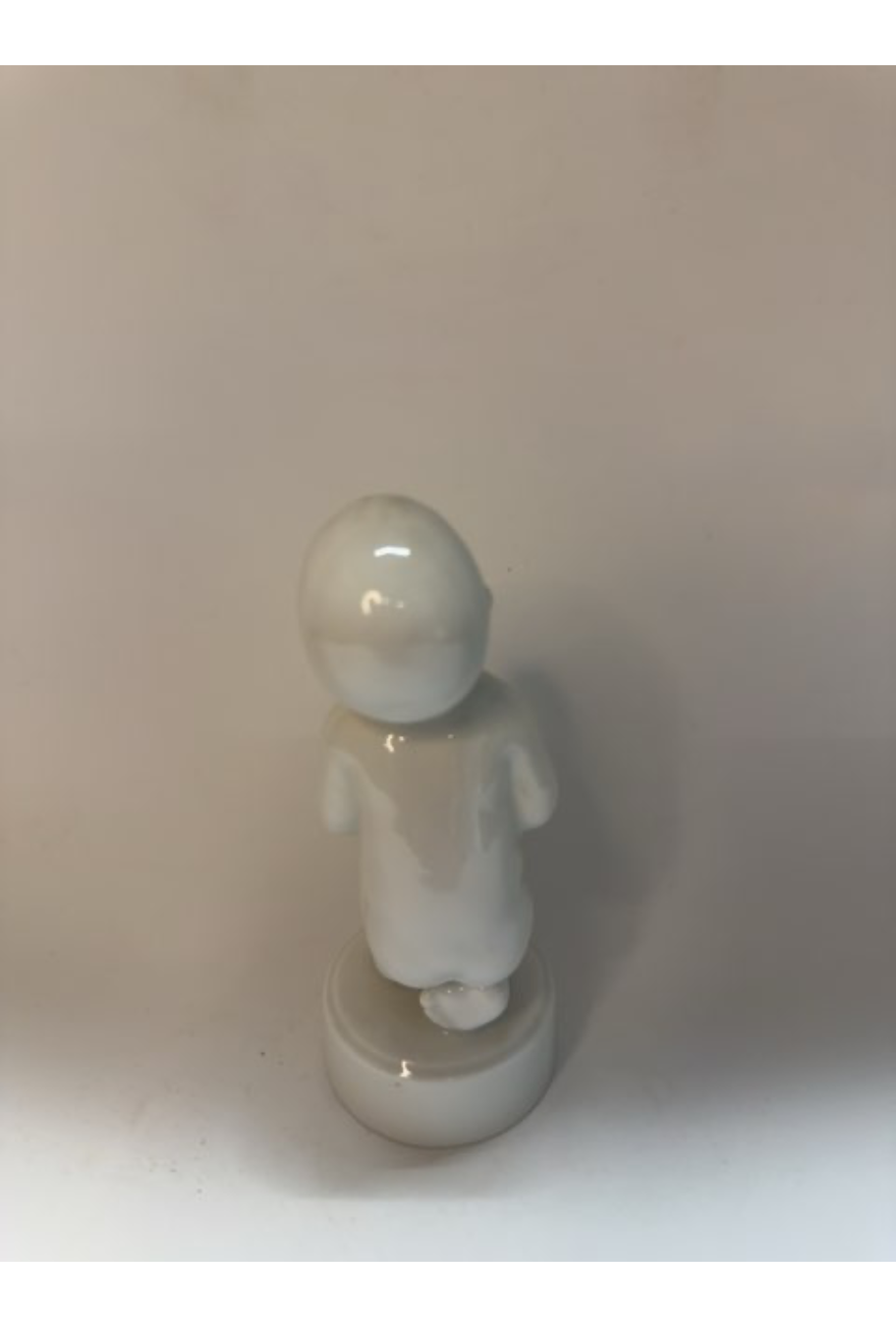 Figur barn nr. 2208