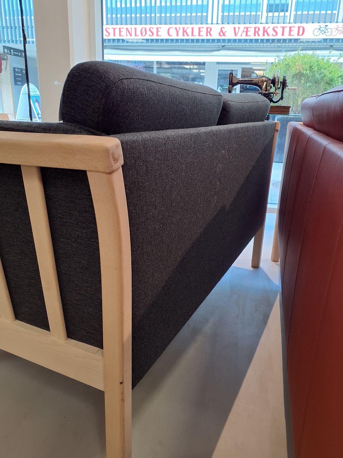 2 pers. Sofa