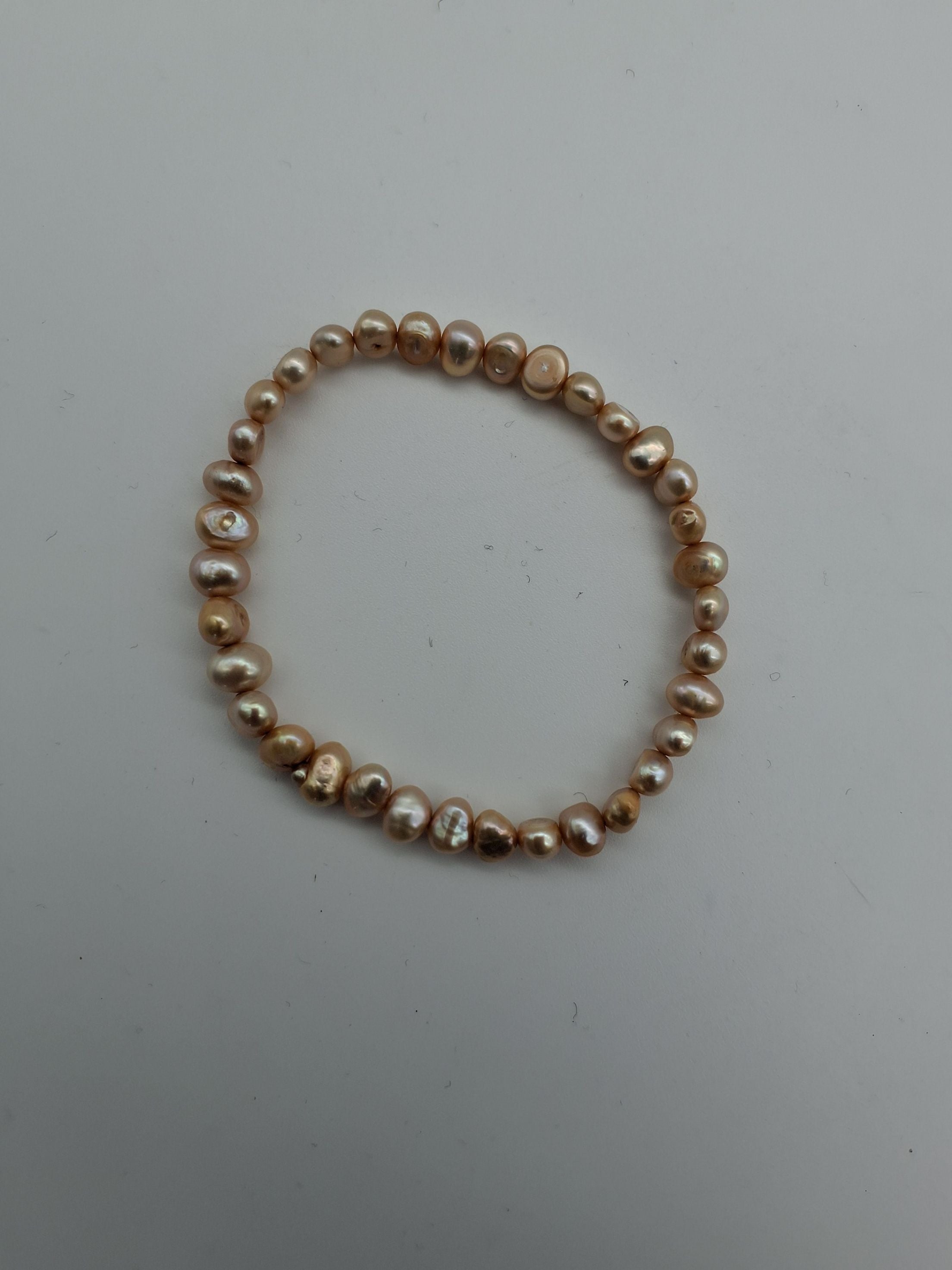 ARMBÅND I PERLER