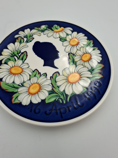 Dronning Margrethe 2, Royal Copenhagen platte