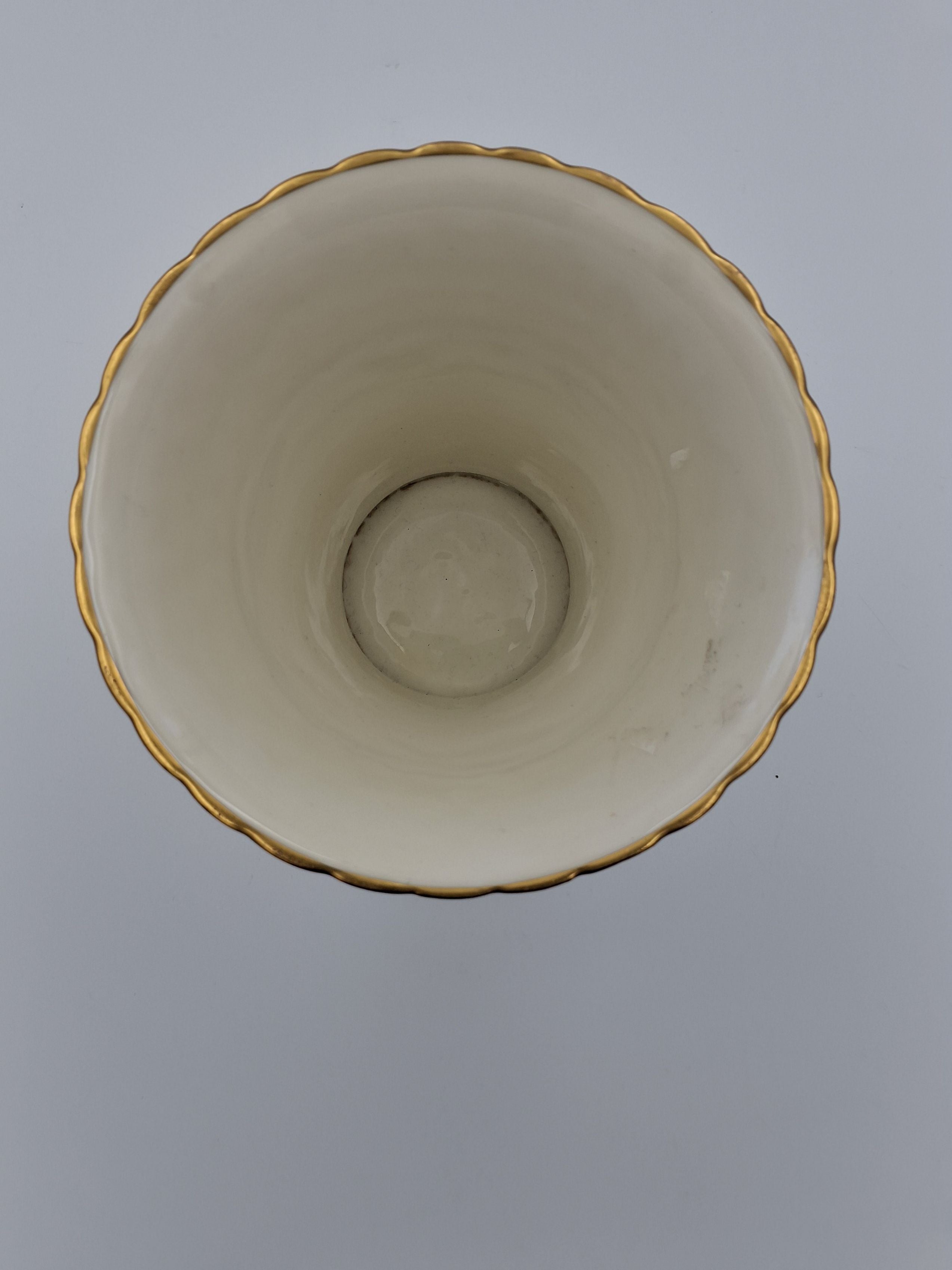 B&G vase