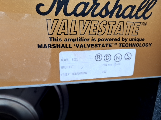 Marshall højtaler/forstærker Model 8020
