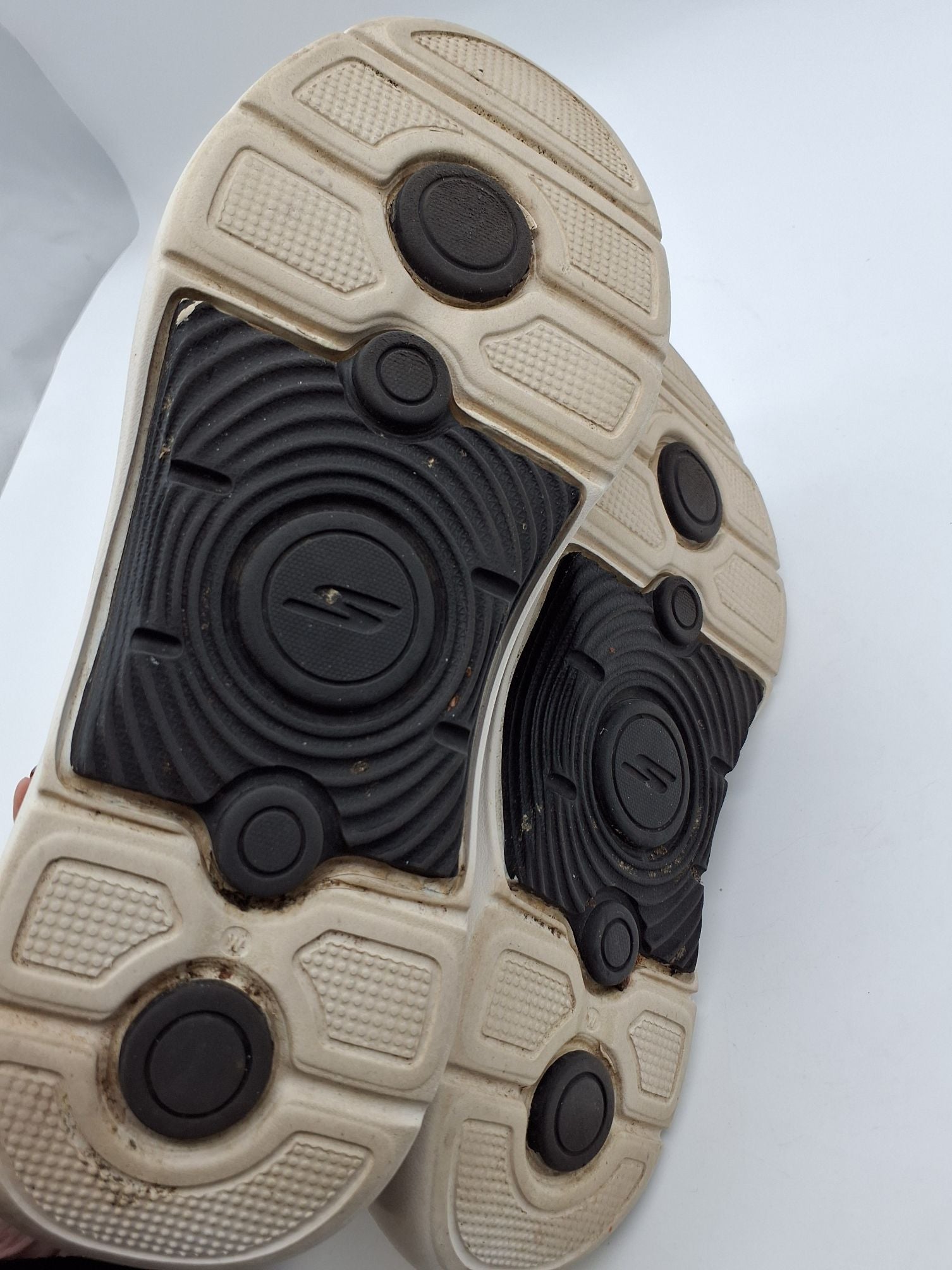Skechers GO WALK Arch Fit