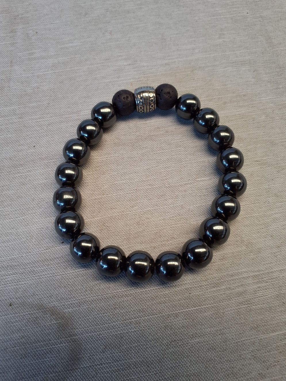 Armbånd med Lavasten