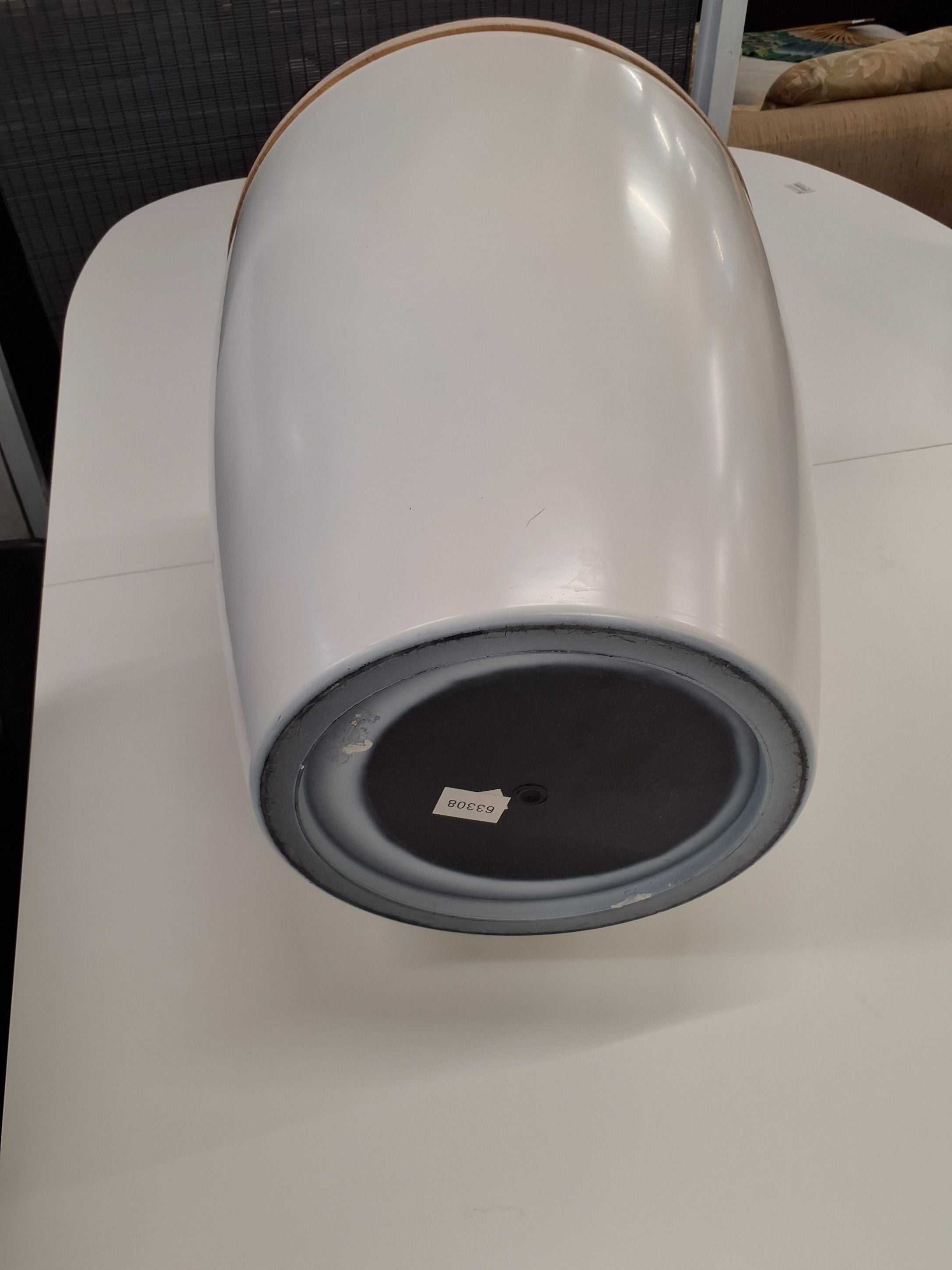 Sidebord med opbevaring