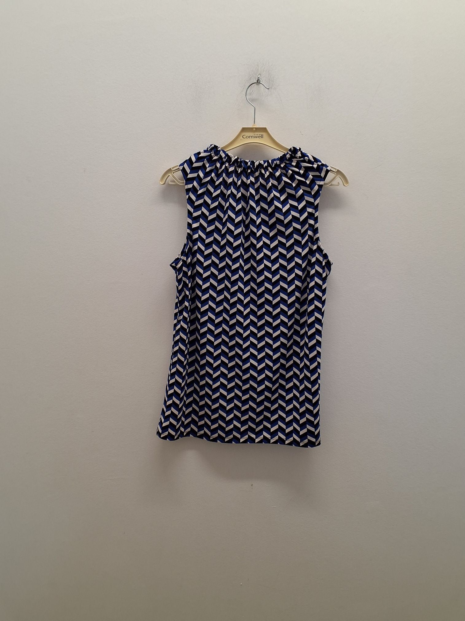STOCKH LM Top