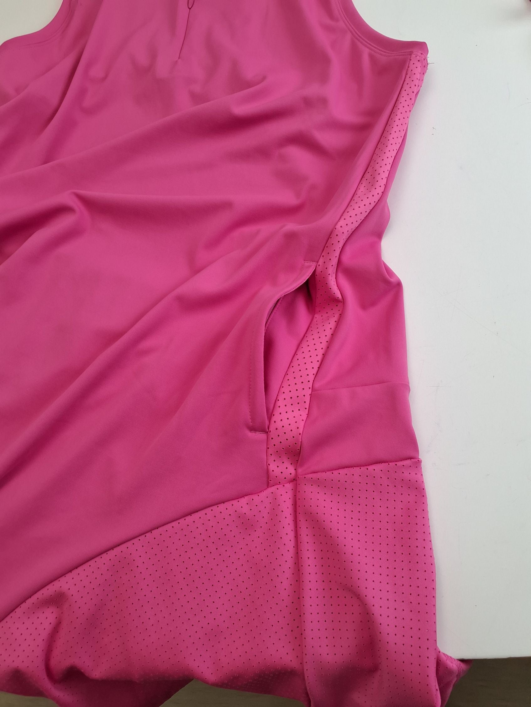 Adidas Sportsoverdel + shorts