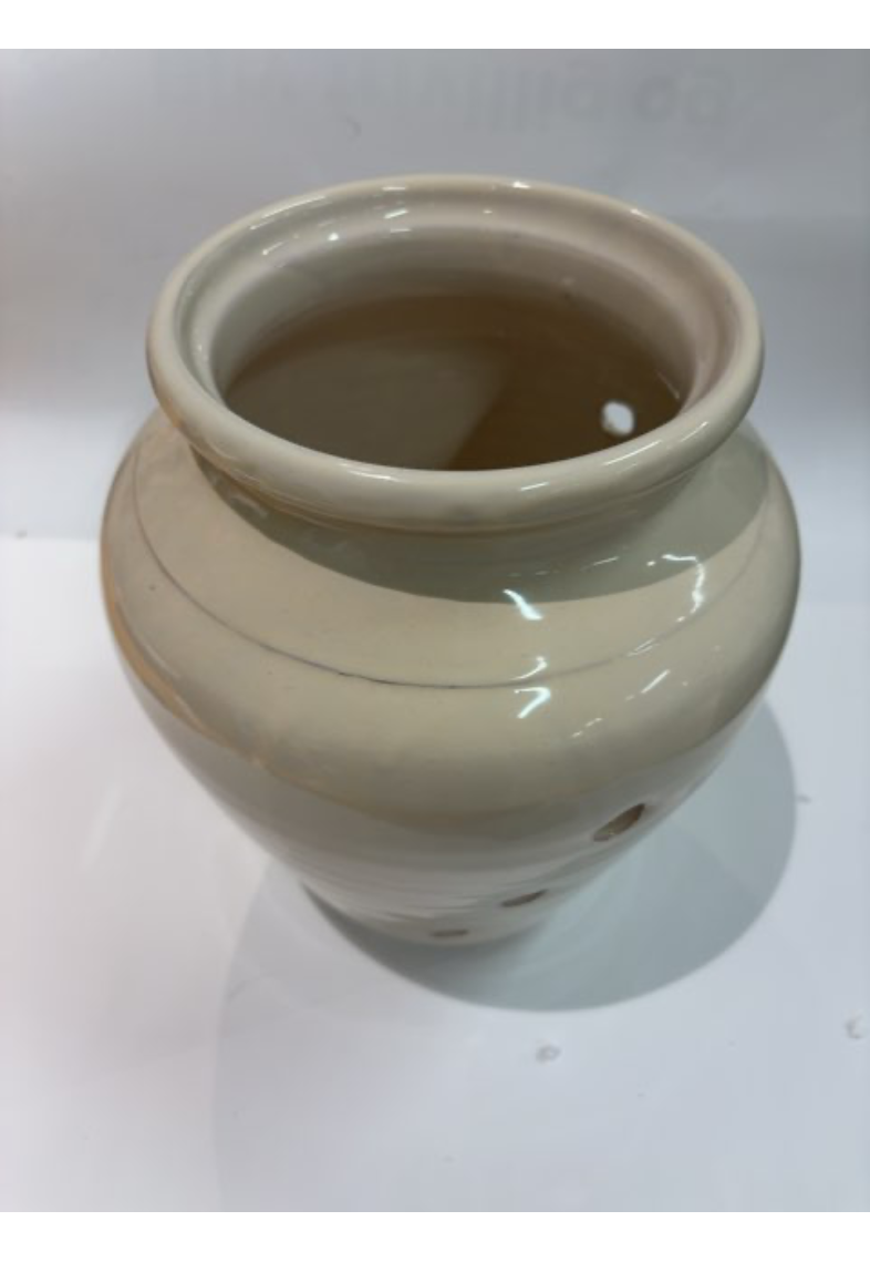 Vase med huller