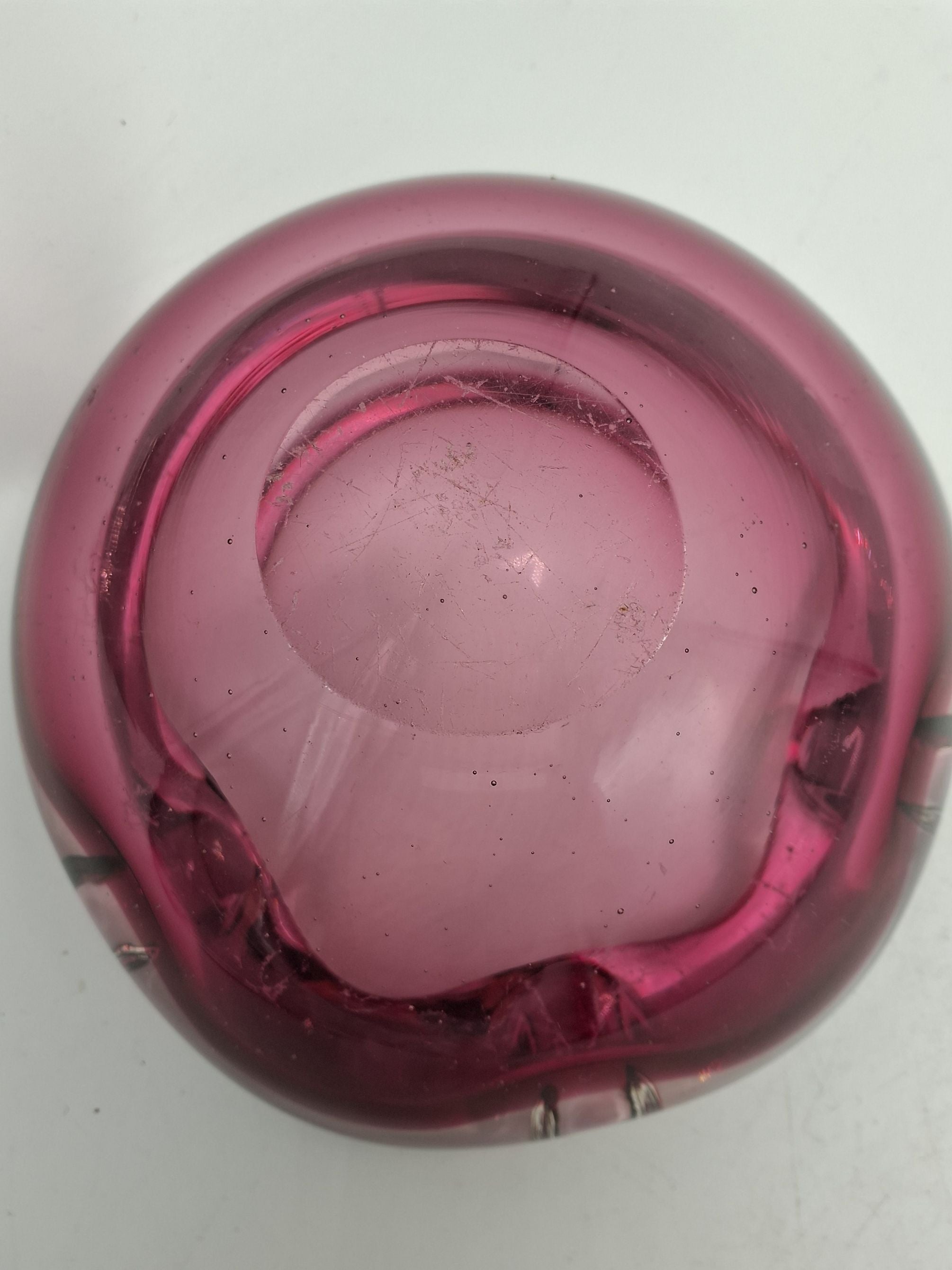 Pink glas skål