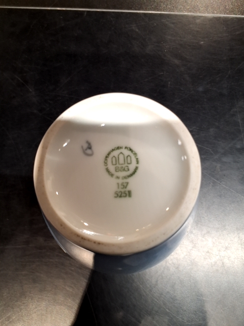 B&G vase liljekonval