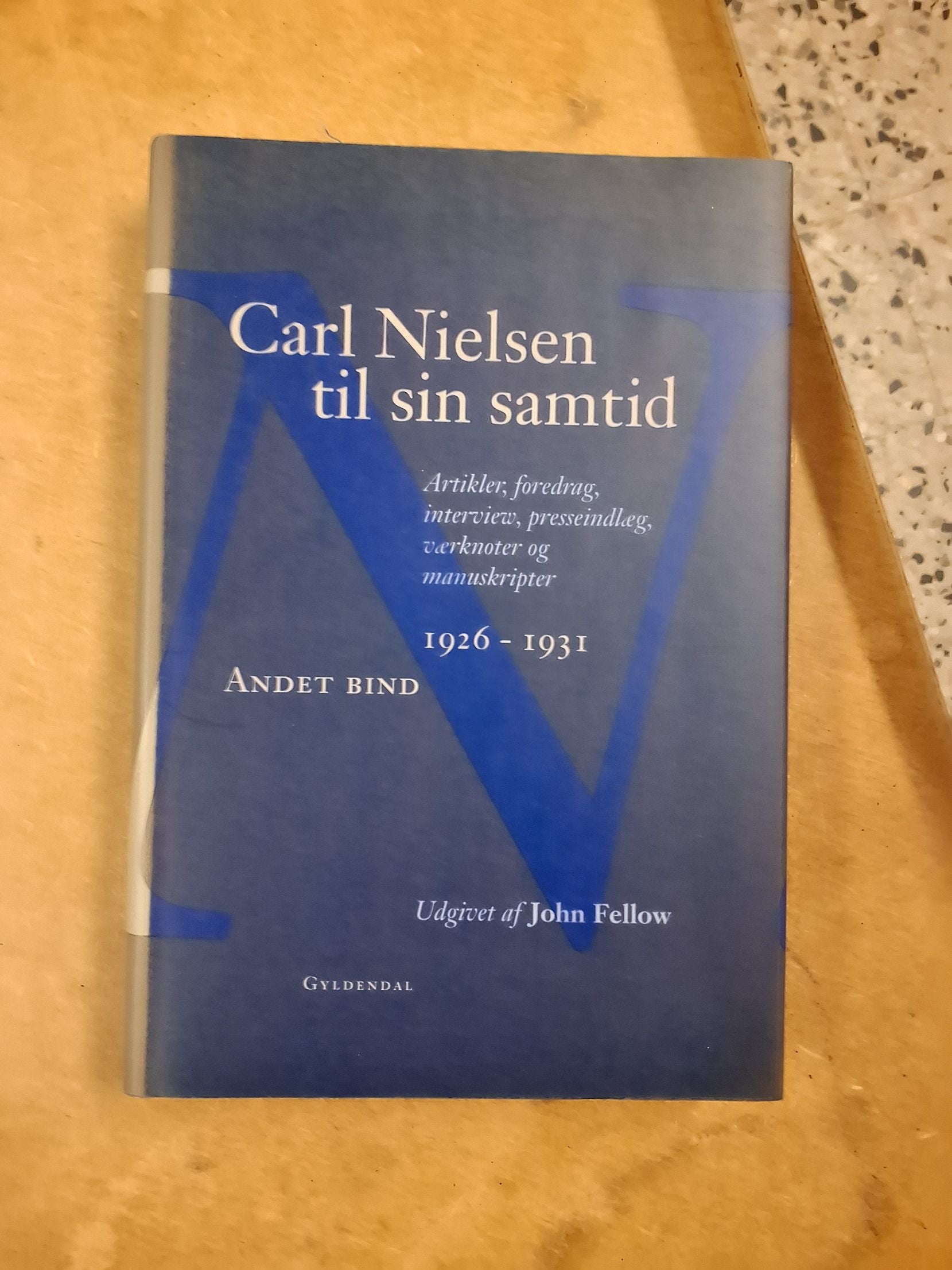 Carl Nielsen til sin samtid, John Fellow