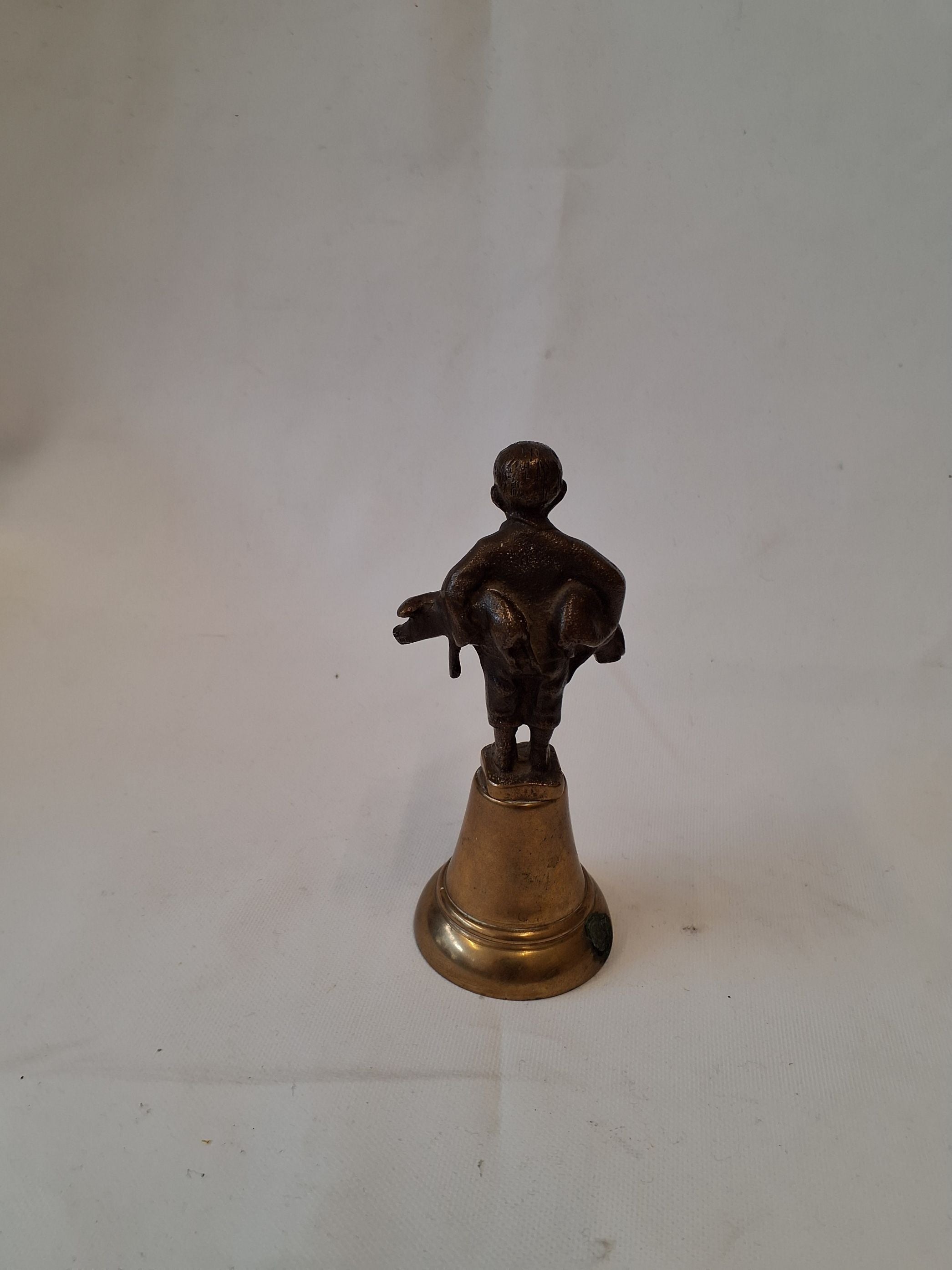 Bronze figurdreng  klokke
