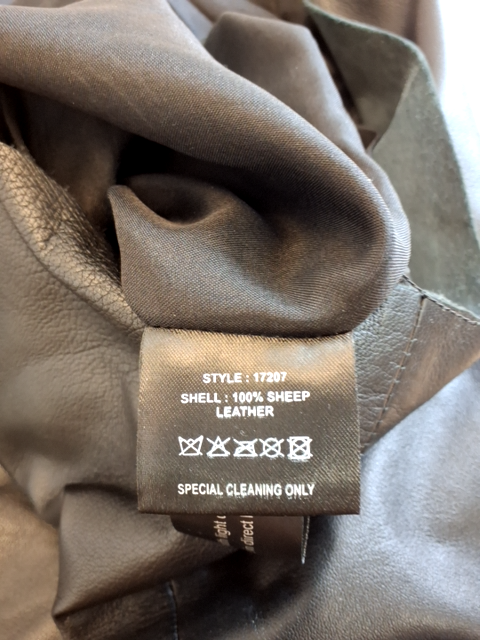 Plus Fine Nederdel (skind) (G566)