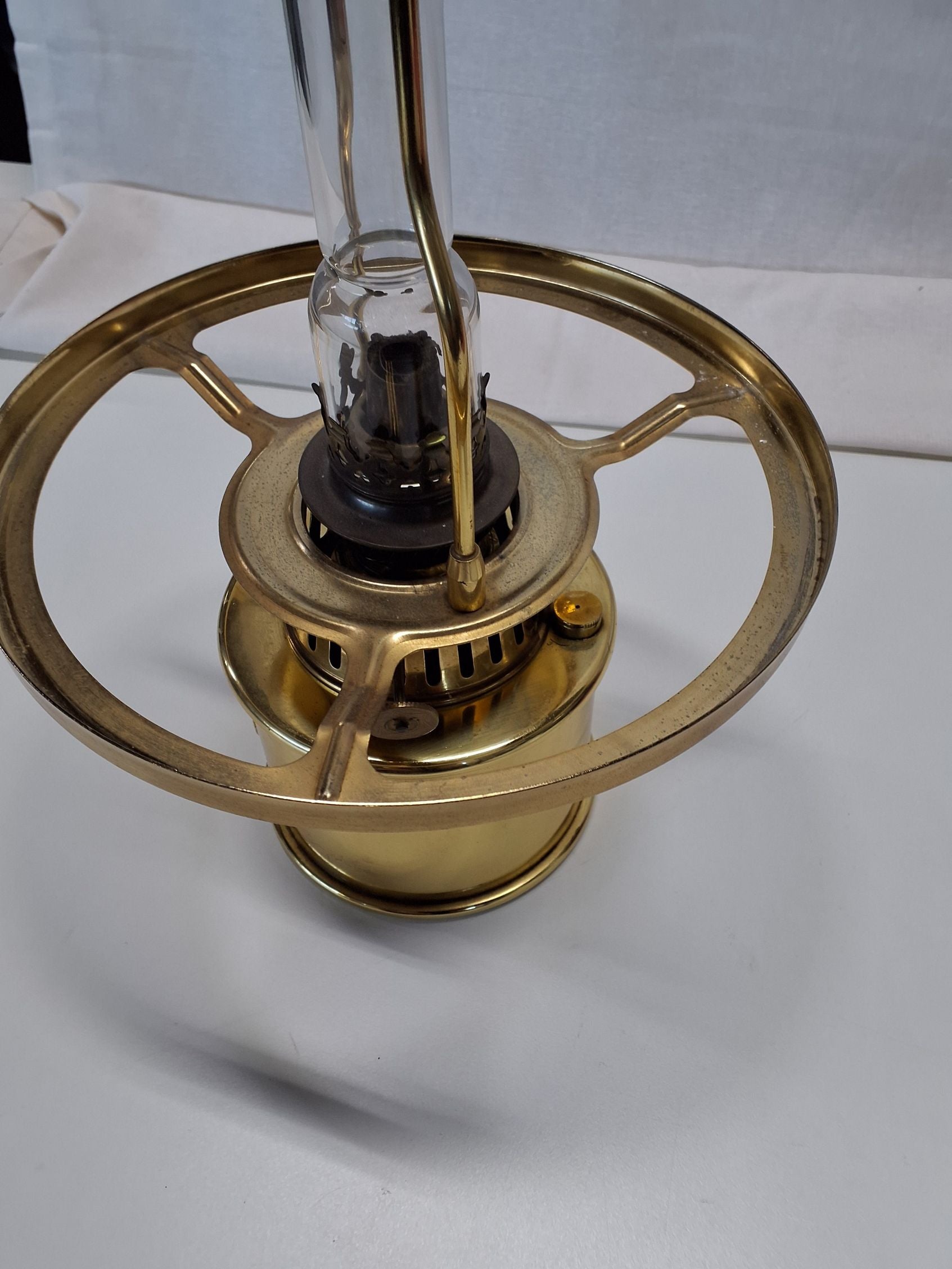Petroleums lampe fra Holmegaard