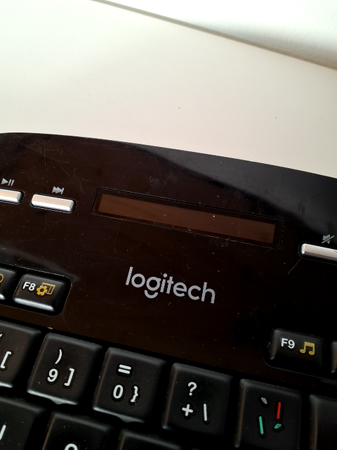 Logitech - tastatur