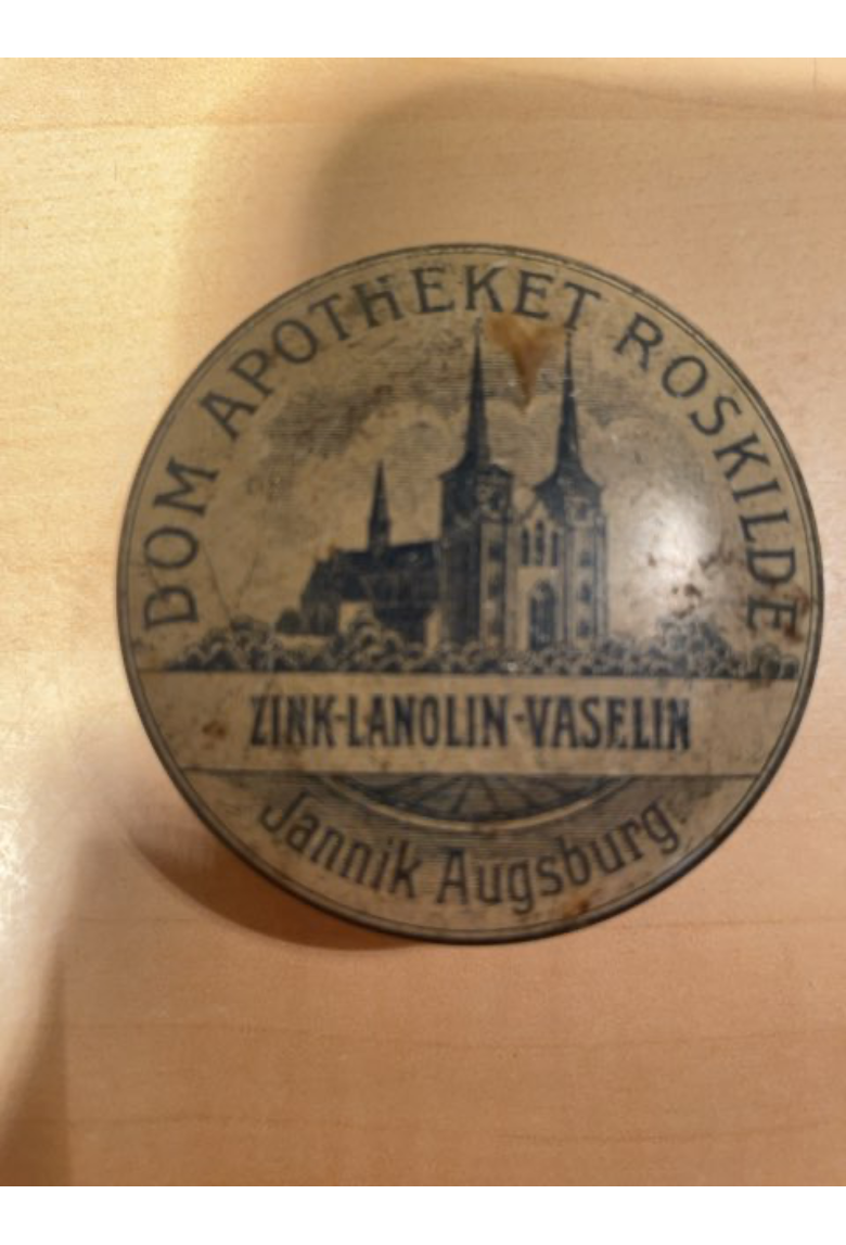 Gammel Vaselin æske