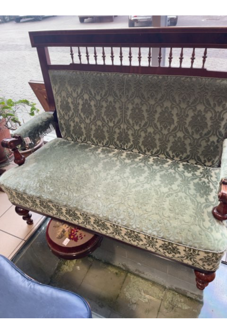 Ældre sofa