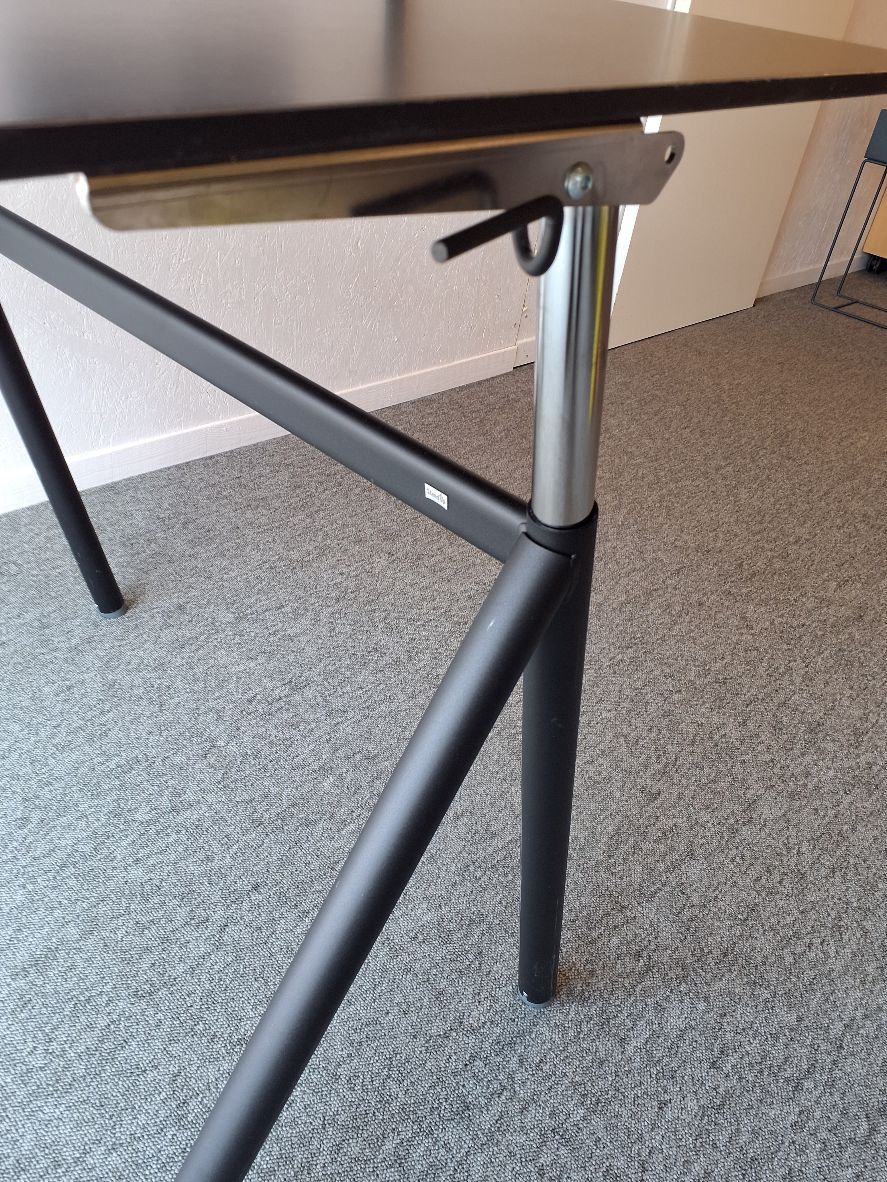 Hæve sænke Stand Up Desk manuelt - 1066