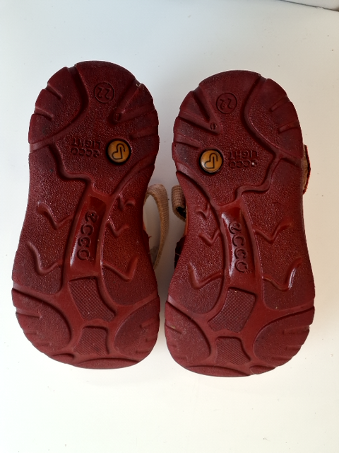 Ecco sandal str 22
