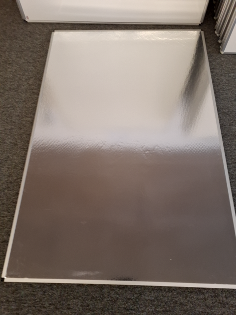 White Board (100 x 150) - 8019
