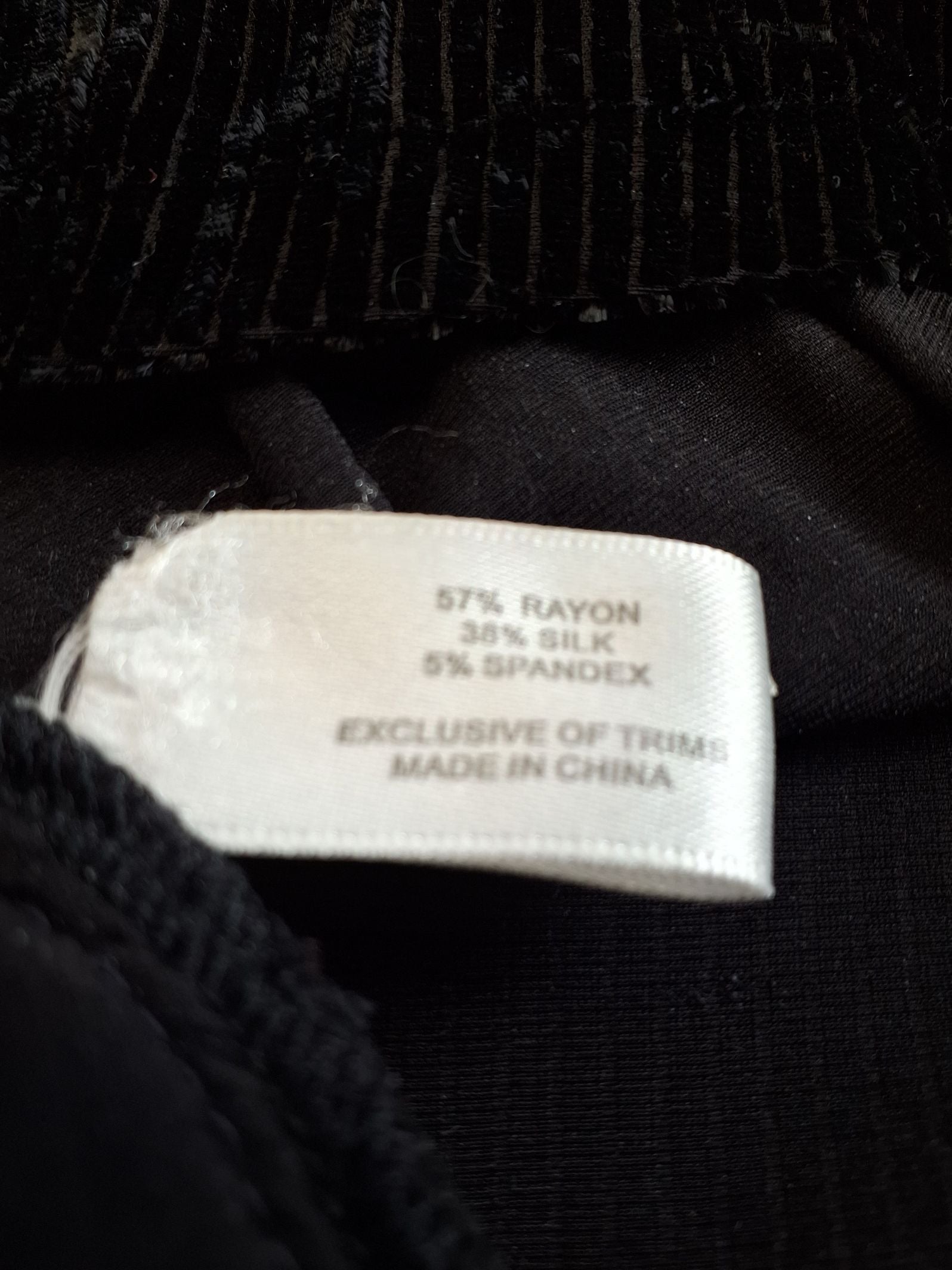 Tone Barker Silk Bluse