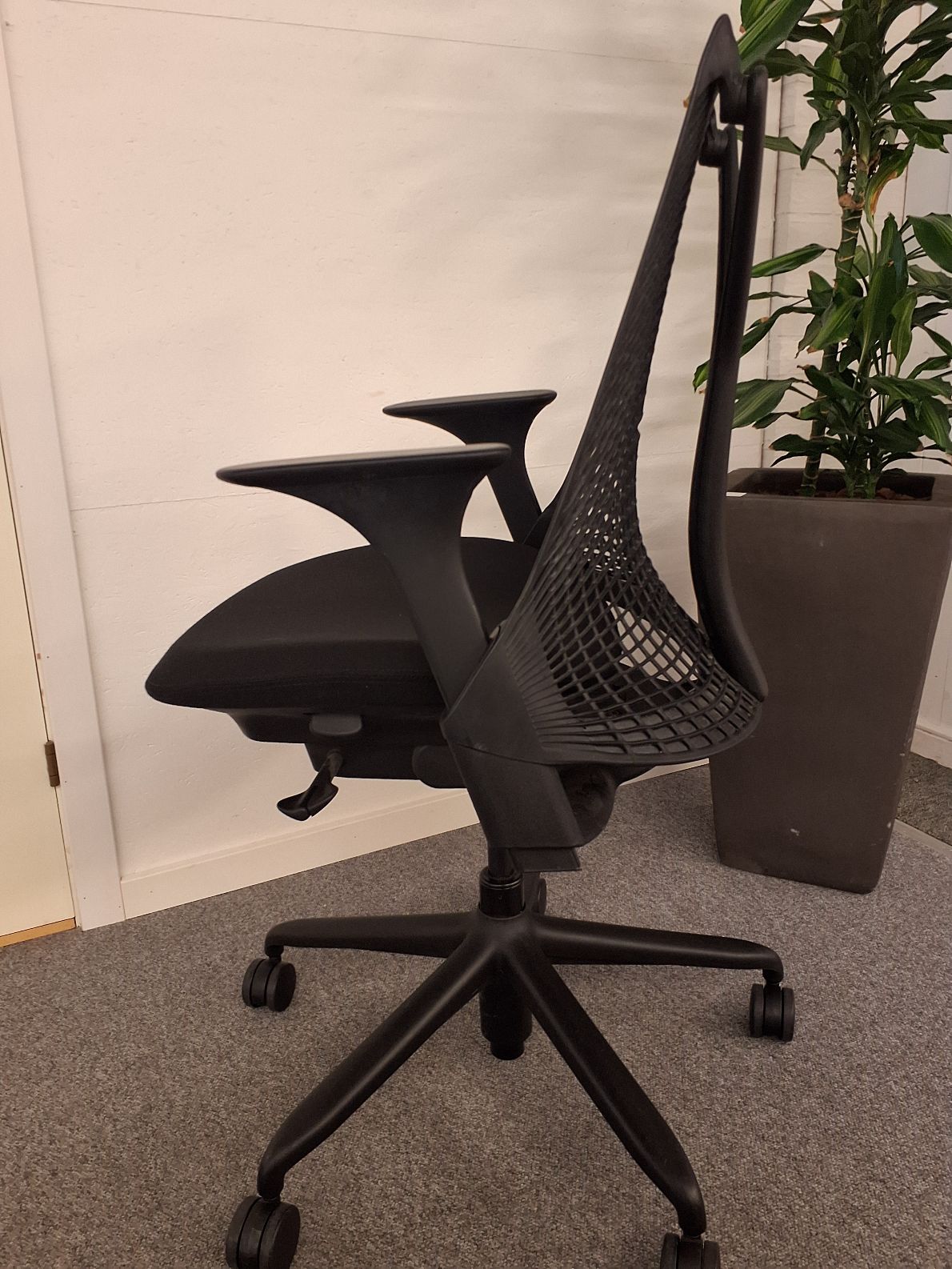 Kontorstol Henry Miller Sayl - 5050