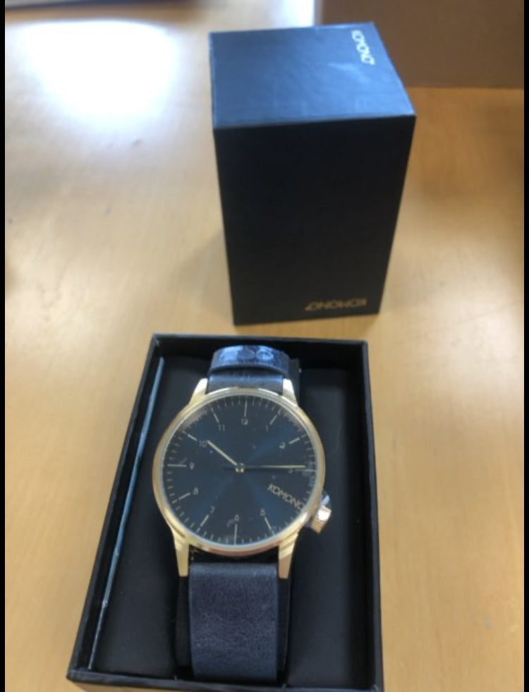 KOMONO armbåndsur grå rem