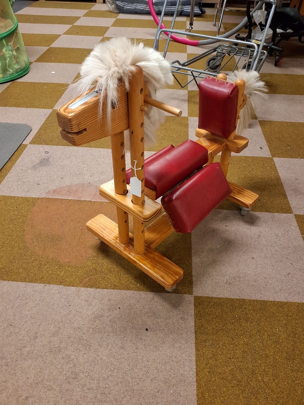 Retro hospitalshest