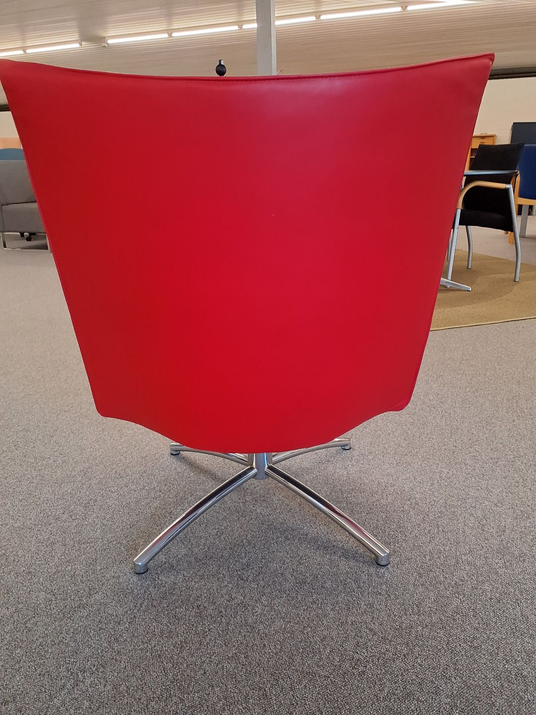Loungestol Fritz Hansen EJ 70 - 6514