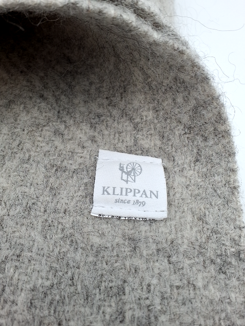 Klippen tæppe, grå