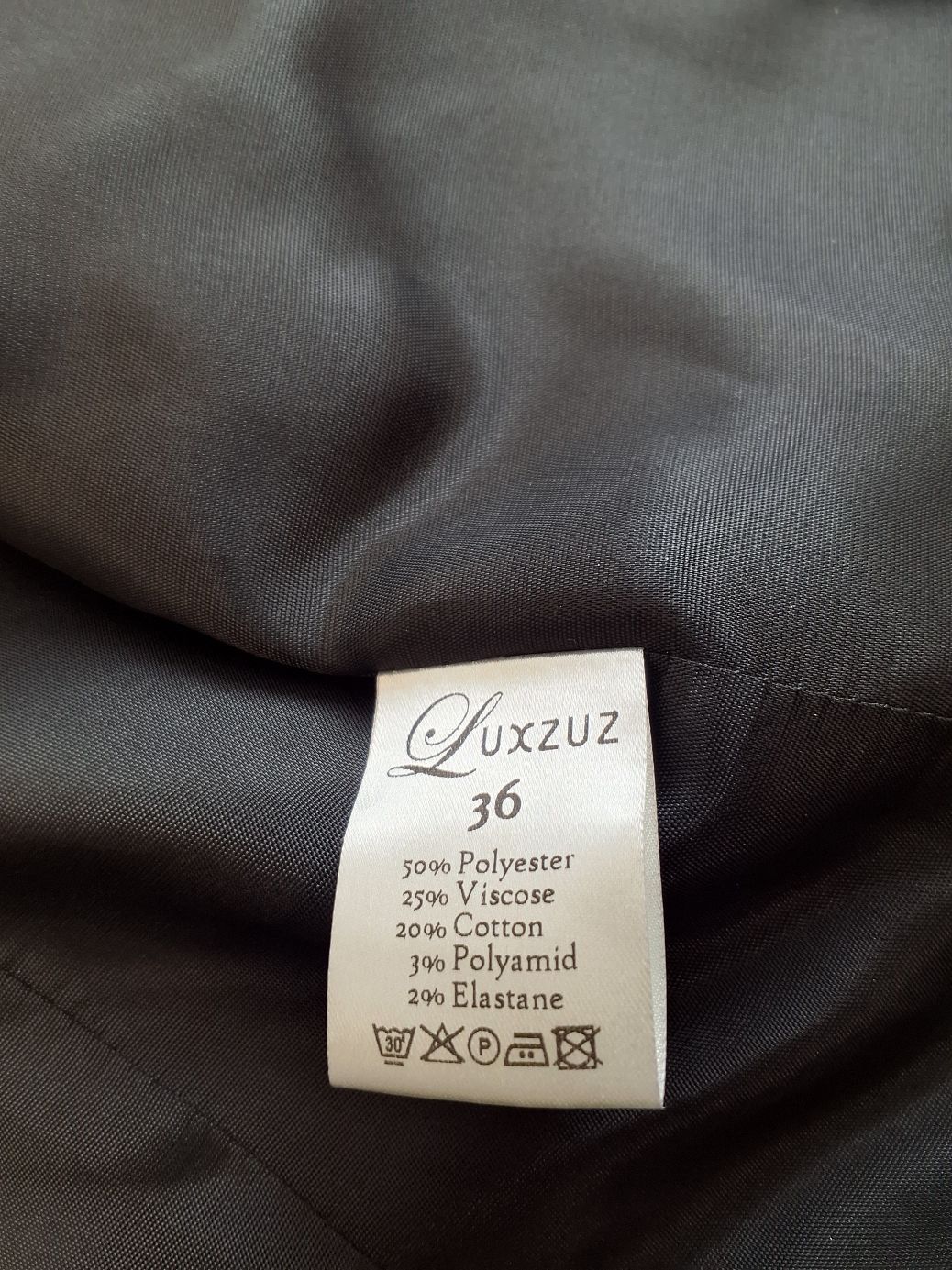 Luxzuz Jakke