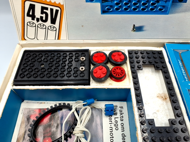 LEGO retron 4,5 v motor