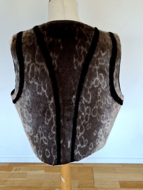 Vest skind/pels
