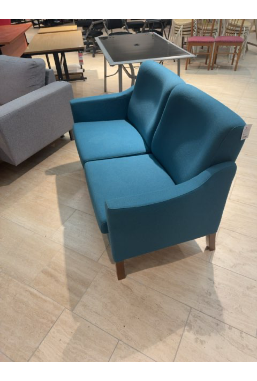 Sofa 2 Pers. I blå
