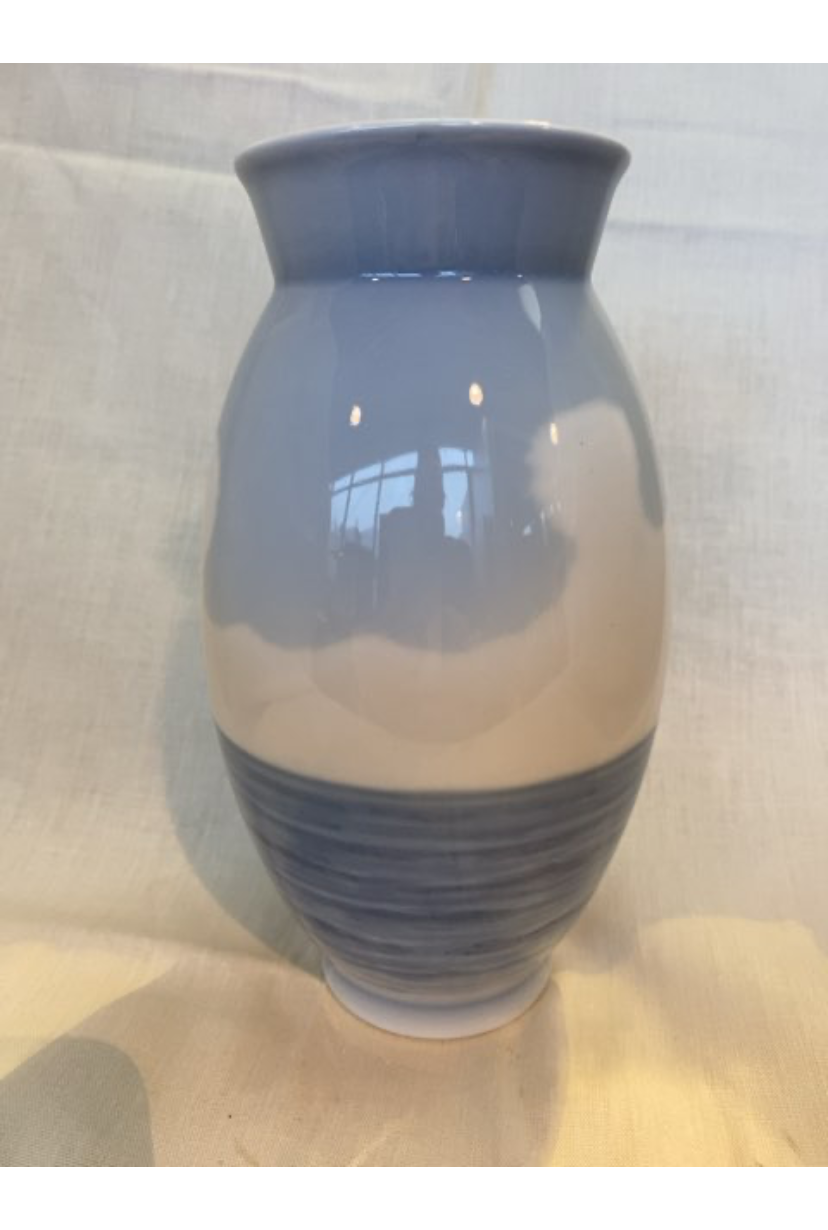 B&G vase