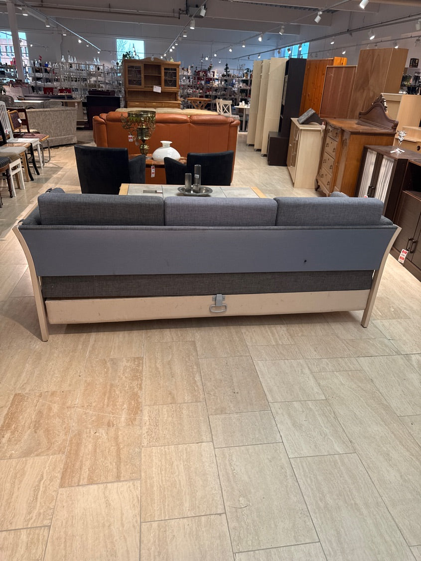 Slå ud sofa grå