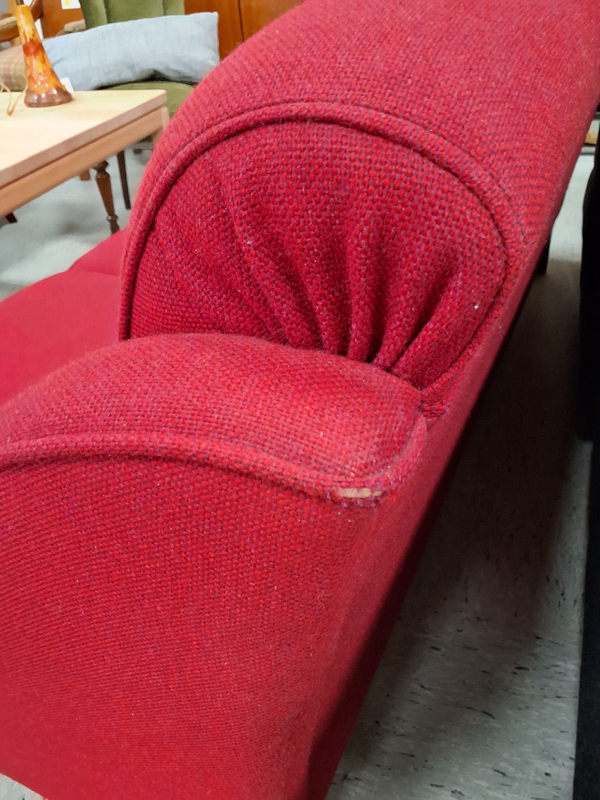 3-pers rød sofa stof