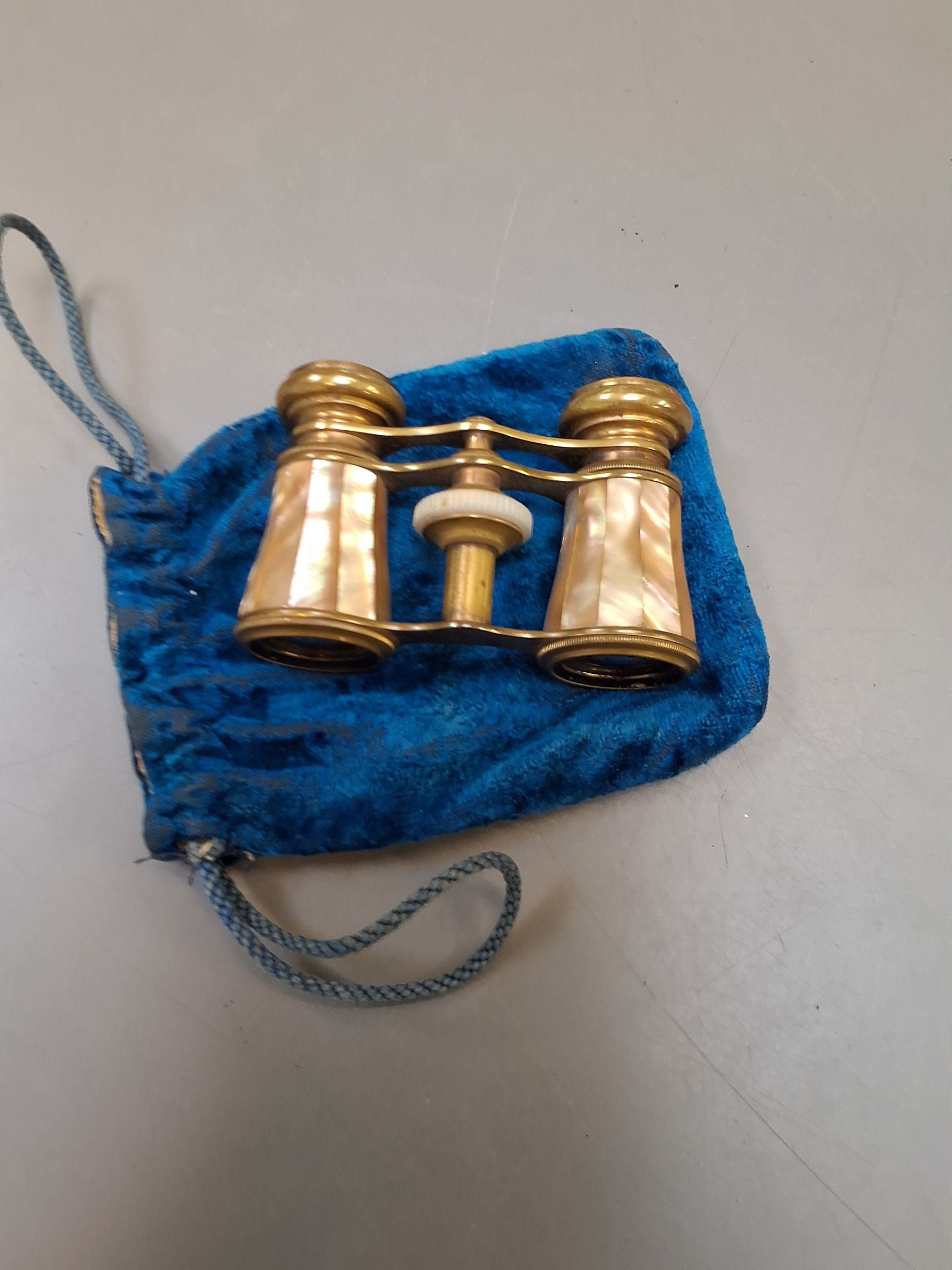 Teaterkikkert fra 1800 tallet