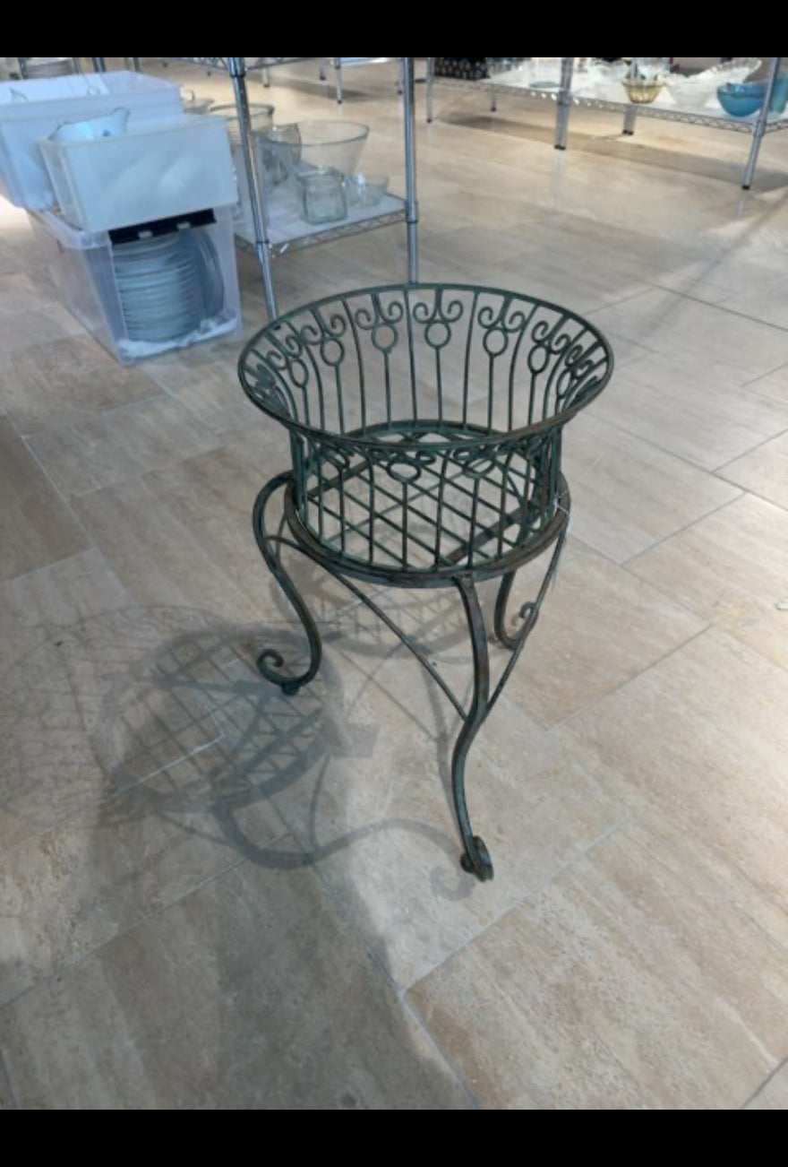 Planteholder i metal