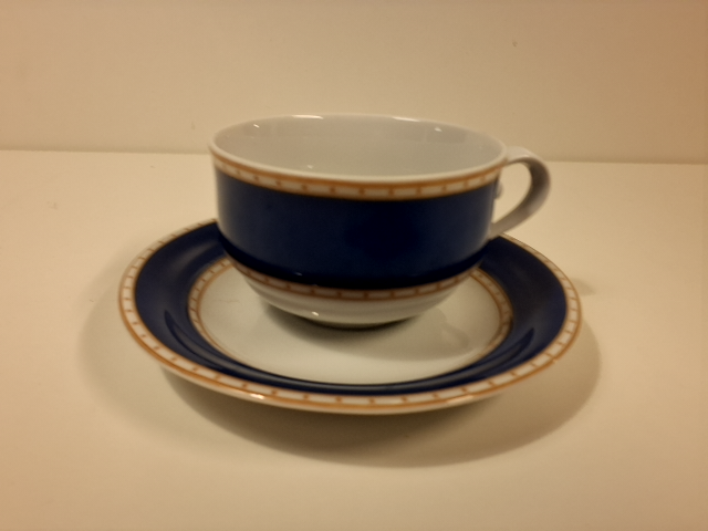 Royal Copenhagen Kaffekop med underkop Liselund serien