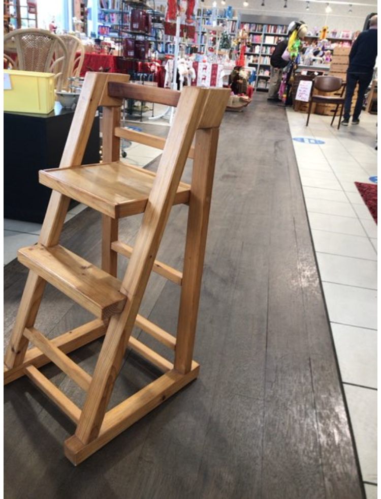Høj barnestol