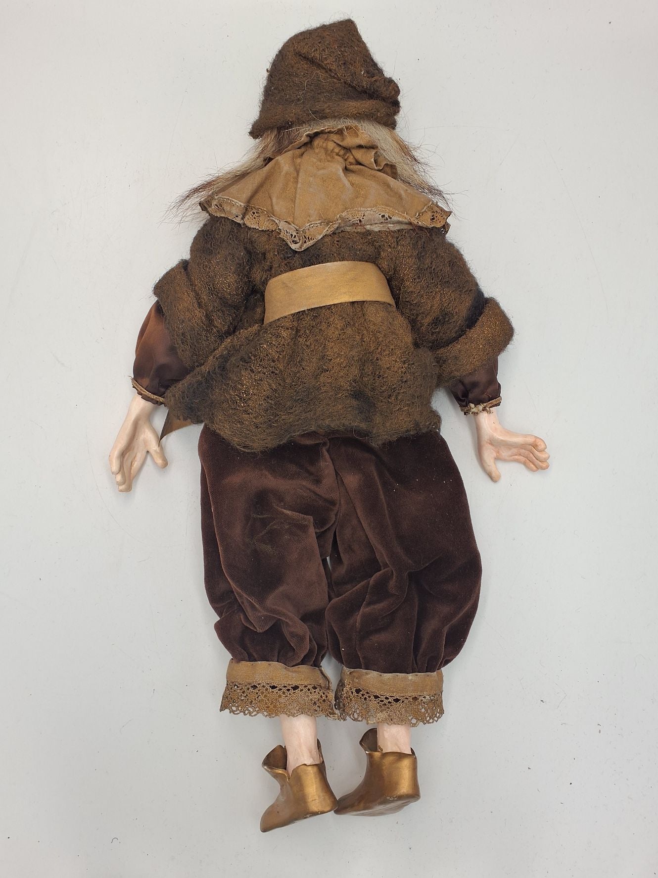 Porcelæn dukke