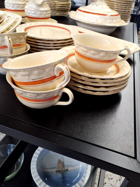 Royal Adams Ivory timian Ware spise-kaffestel