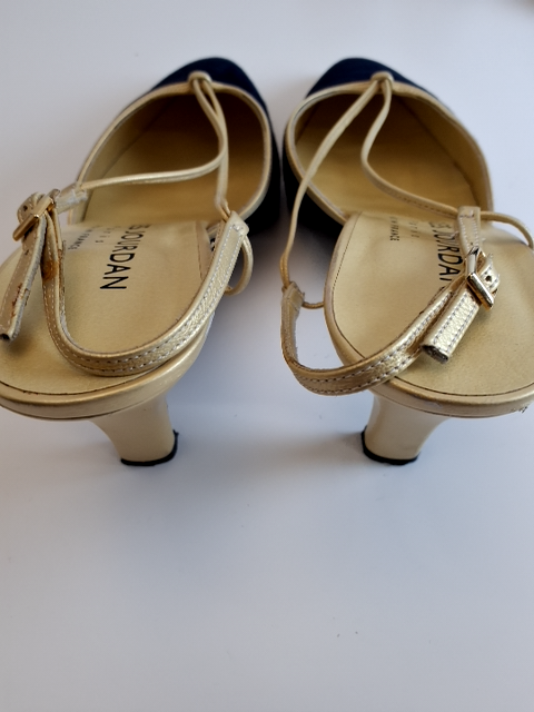 Charles Jourdan Læder Sandal