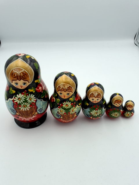 Russisk Babushka dukke fra efterår 94