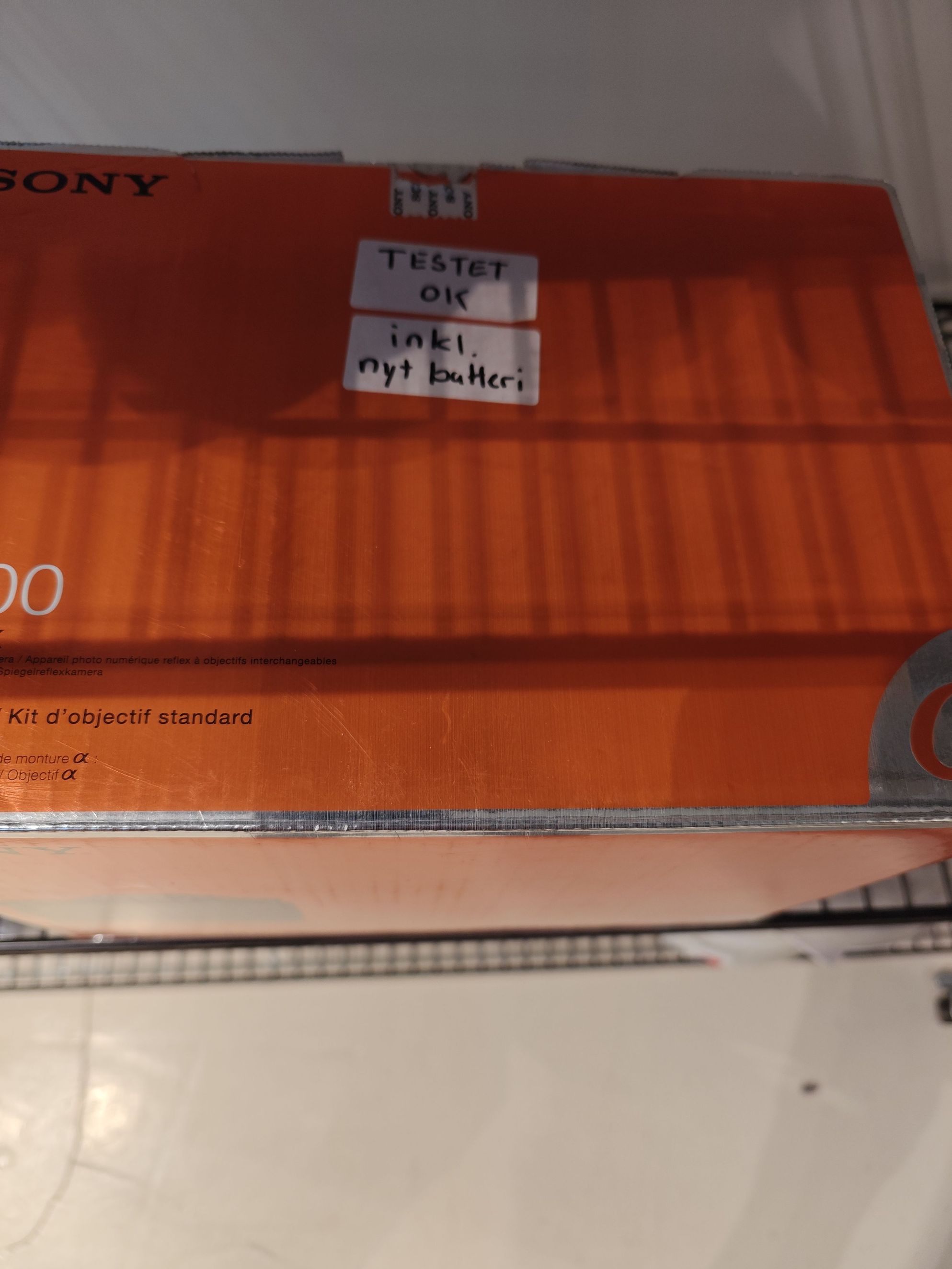 Kamera Sony DSLR-A100k