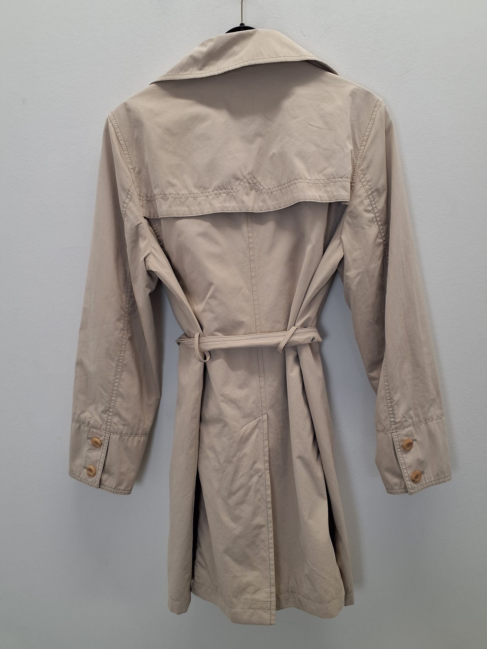 Hettemarks trenchcoat