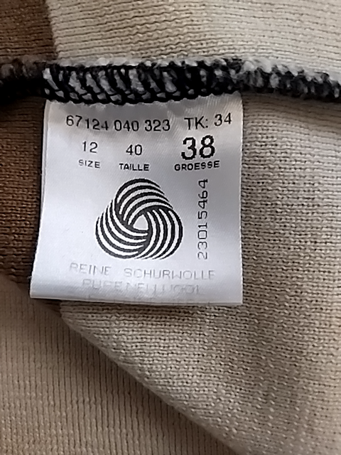 Bluse i uld ukendt mærke