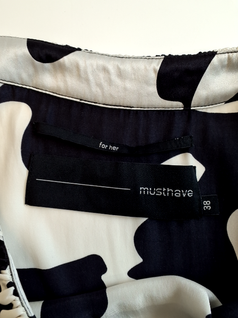 Musthave Bluse (O102)